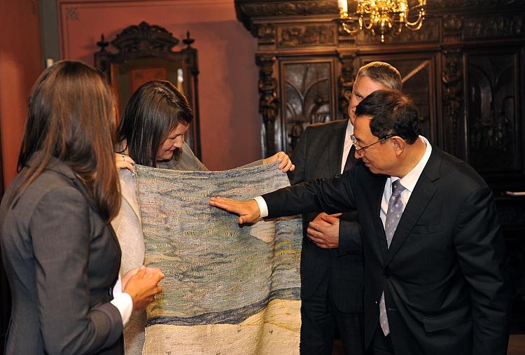 Divpusējā tikšanās ar Ķīnas kultūras un tūrisma ministru