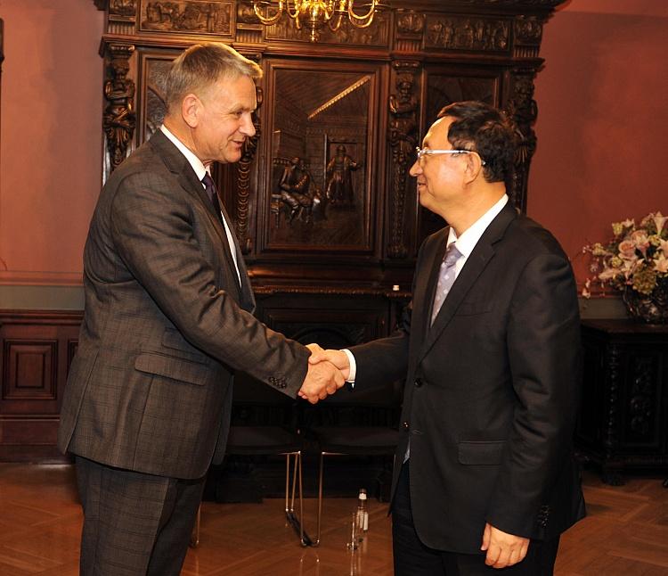 Divpusējā tikšanās ar Ķīnas kultūras un tūrisma ministru