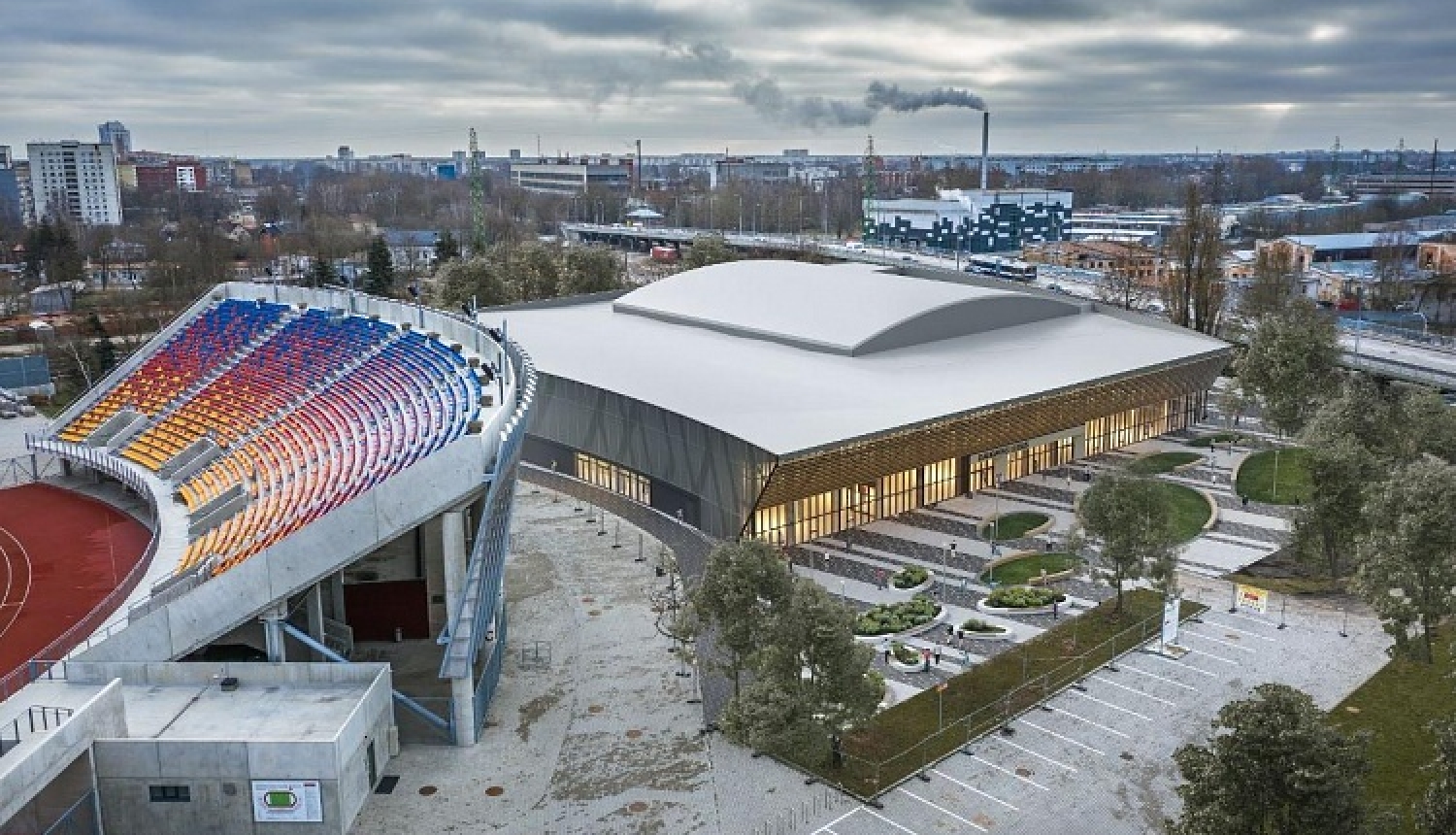 Uzsākta Daugavas stadiona ledus halles būvniecība