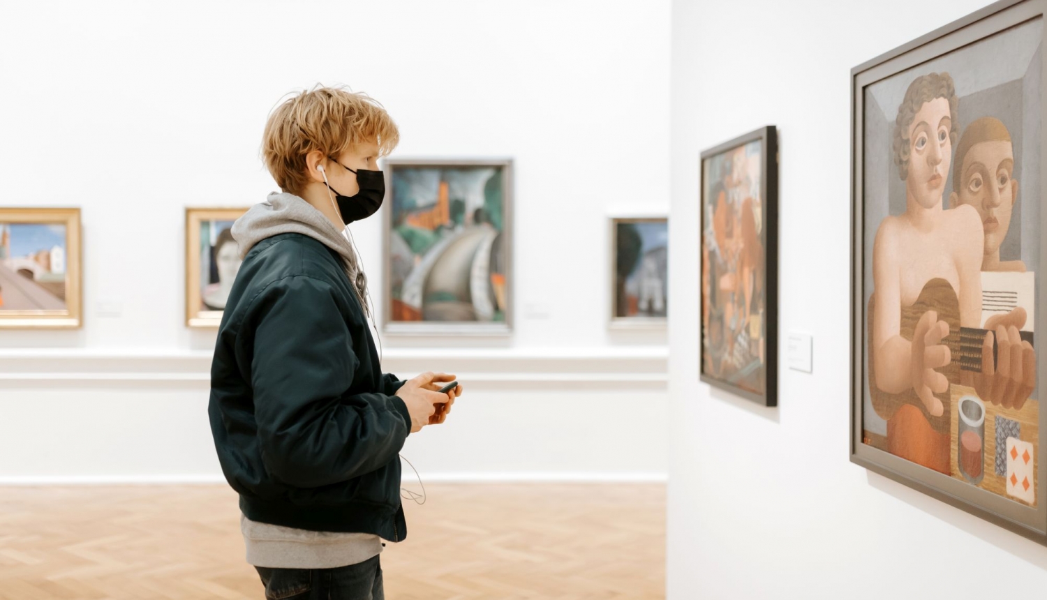 Latvijas Nacionālā mākslas muzeja mobilā lietotne “Labsajūtas maršruts”. 2021. Foto: Kristiāna Zelča