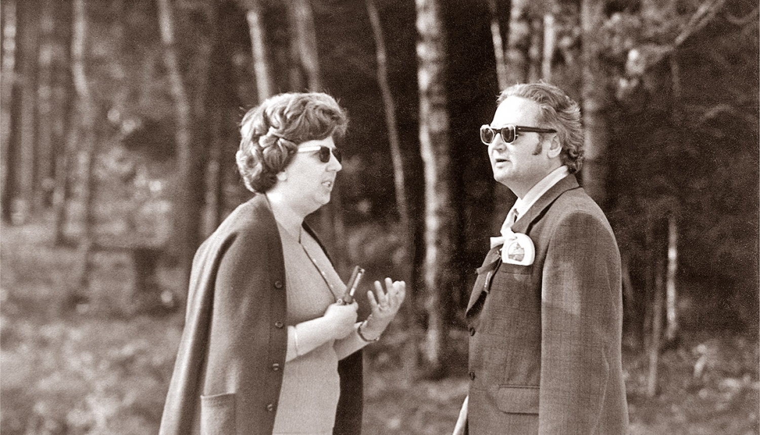 Margarita Miglāne un Imants Auziņš Neretas “Riekstiņos” Jāņa Jaunsudrabiņa simtgades pasākumā 1977. gada 27. augustā. Fotogrāfs nezināms