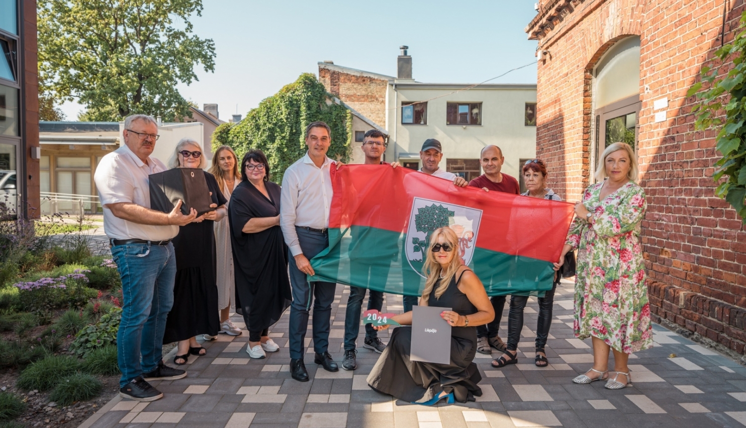 LMMDV saņem konkursa “Sakoptākais nams” apbalvojumu